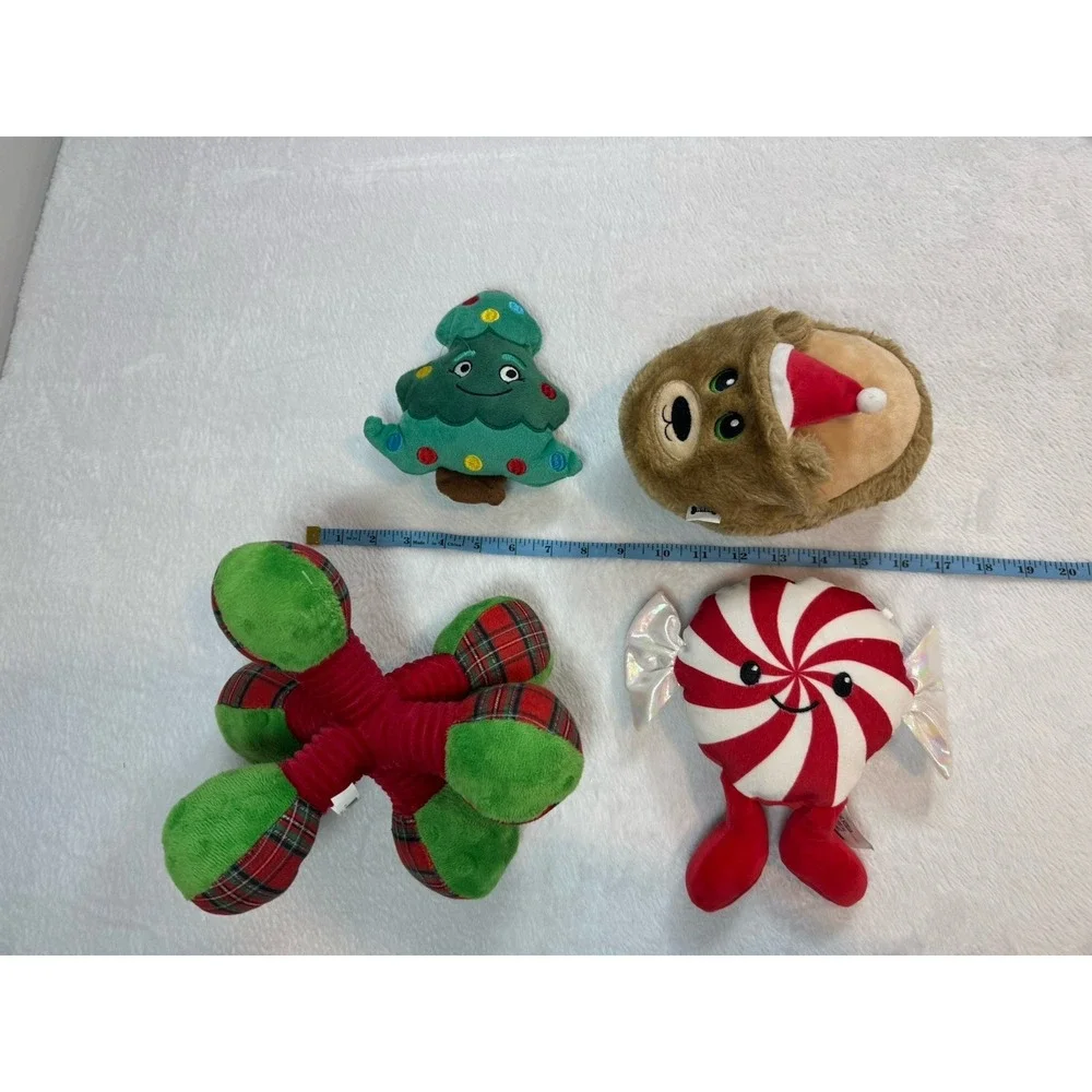 Lot Of Dog Toys 4 Pieces Level 1 Chew Small Medium Christmas